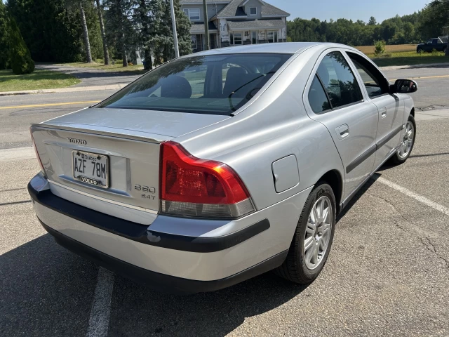 Volvo S60 2.4T A SR 4dr Sdn Turbo Auto 2003
