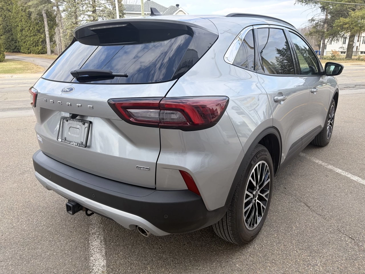 2023 Ford Escape PHEV TOIT PANORAMIQUE FWD http://www.st-norbertford.com/resize/b990ff35b810a3abc0cc817b2ca24889-1