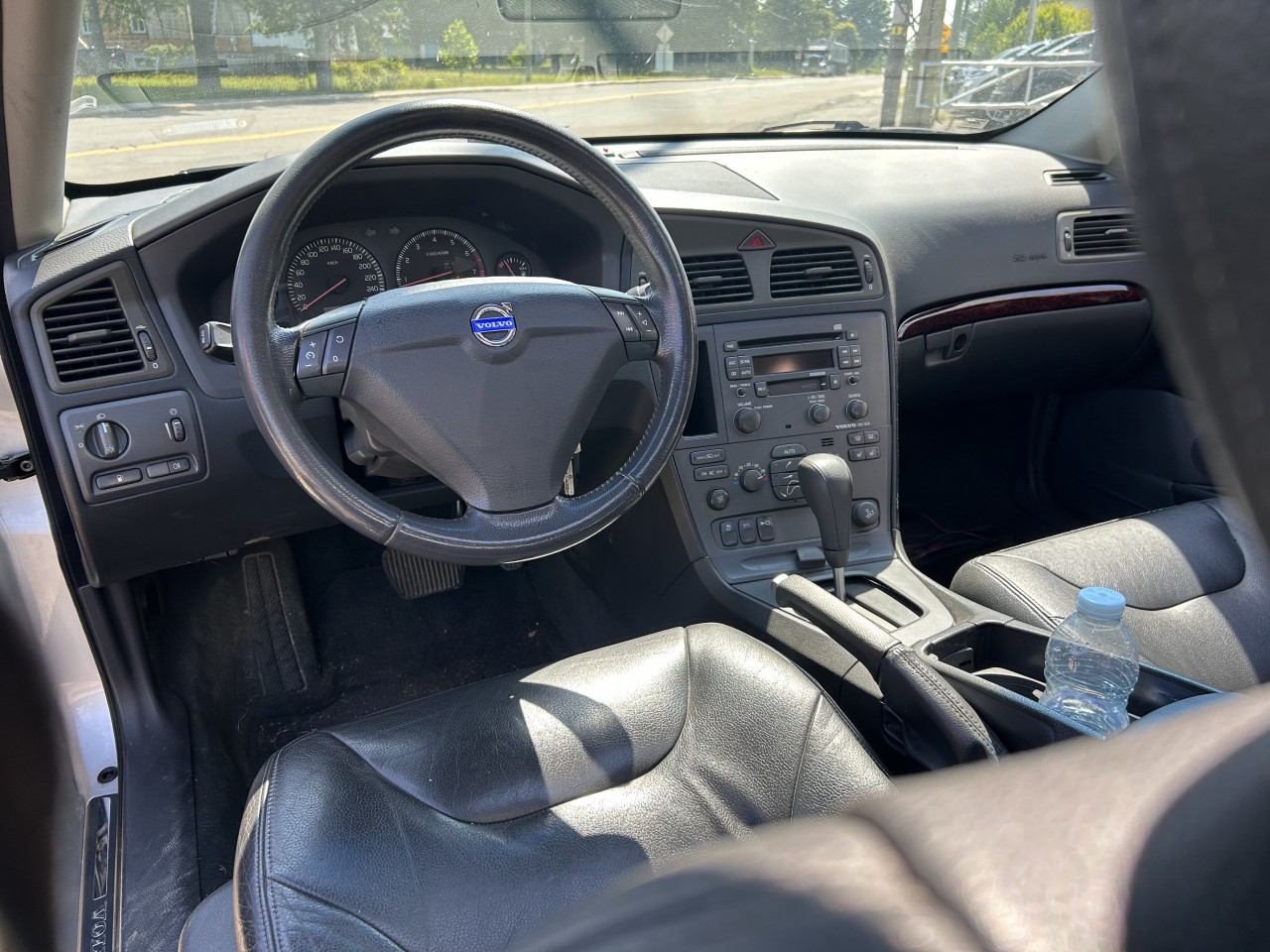 2003 Volvo S60 2.4T A SR 4dr Sdn Turbo Auto Main Image