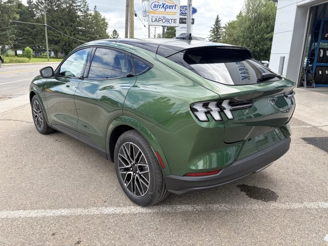Ford Mustang Mach-E PREMIUM 2026