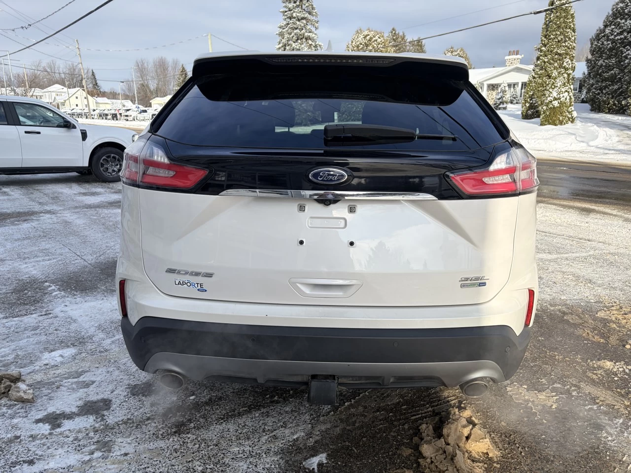 2019 Ford Edge SEL Image principale