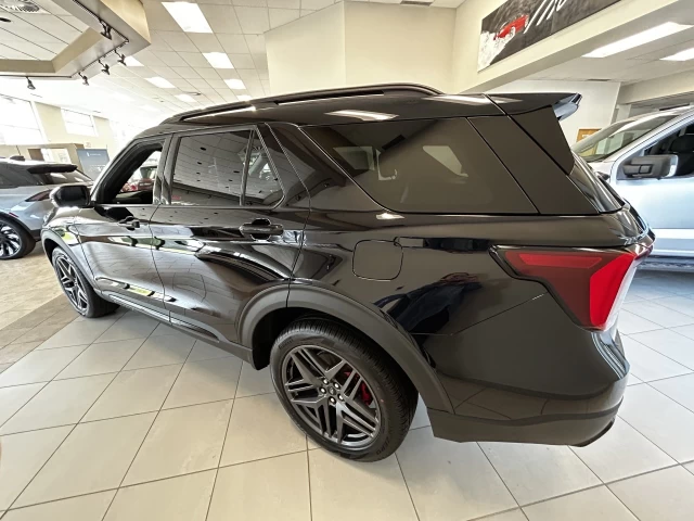Ford Explorer ST-Line 2025