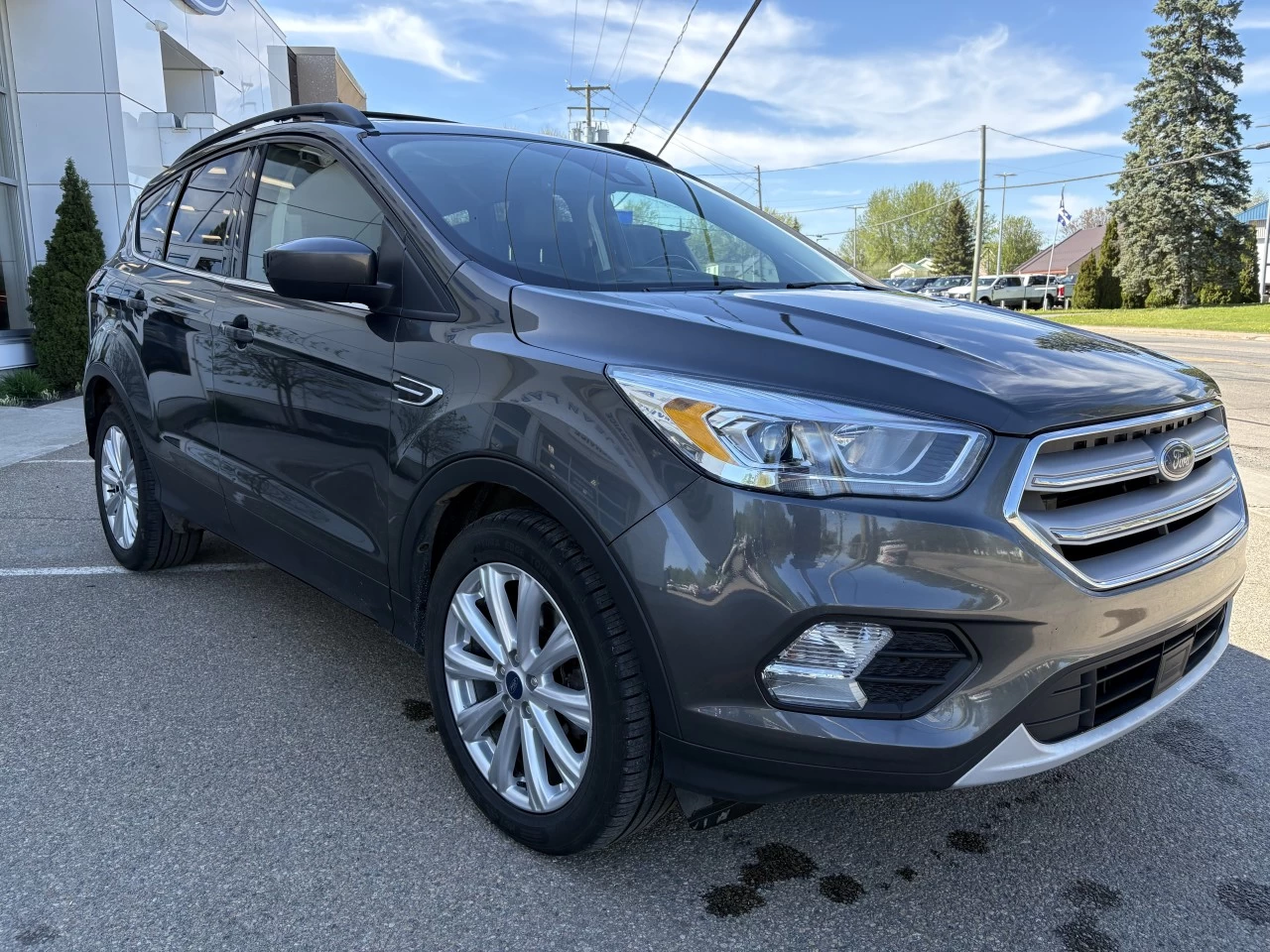 2019 Ford Escape SEL Image principale