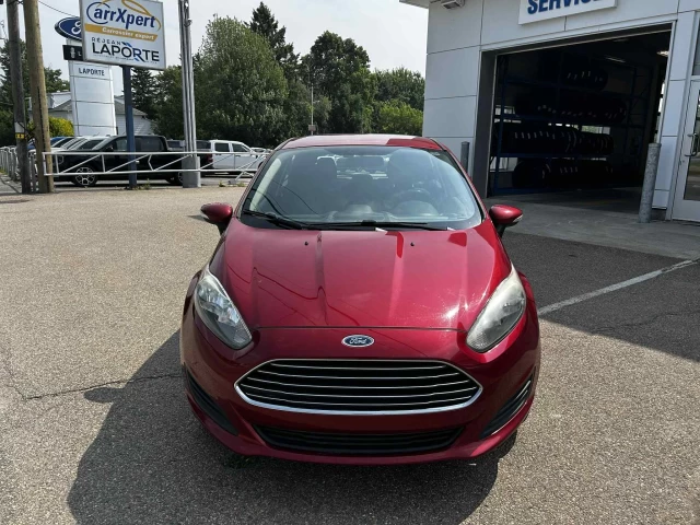 Ford Fiesta SE 2015