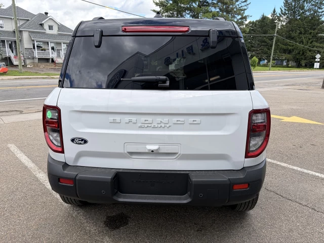 Ford Bronco Sport OUTER BANKS ECOBOOST 1.5L 4X4 2026