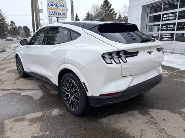 Ford Mustang Mach-E PREMIUM BATTERIE LONGUE DURÉE 2025