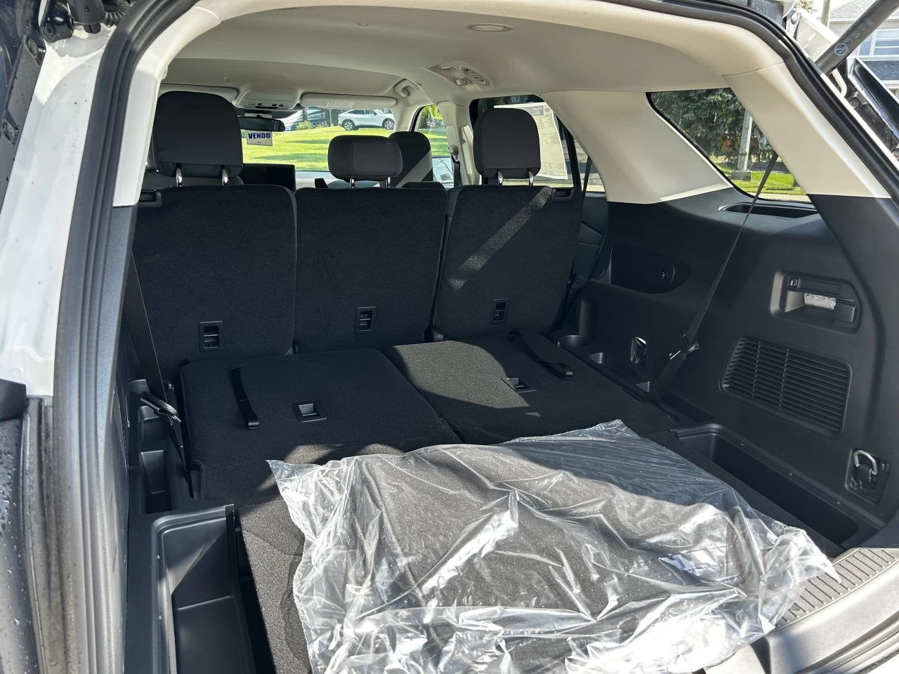 2025 Ford Explorer Active Main Image