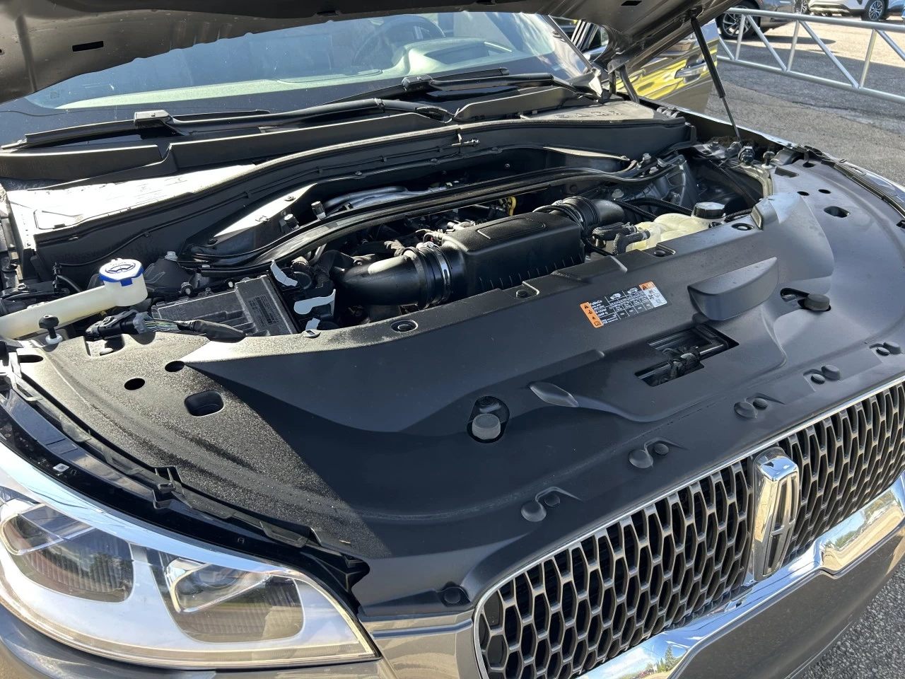 2021 Lincoln Aviator Reserve Main Image