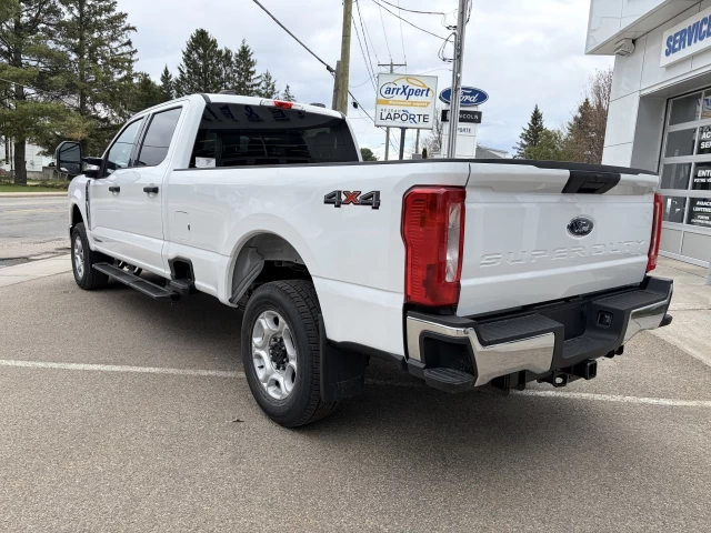 Ford Super Duty F-250 SRW XLT 2026
