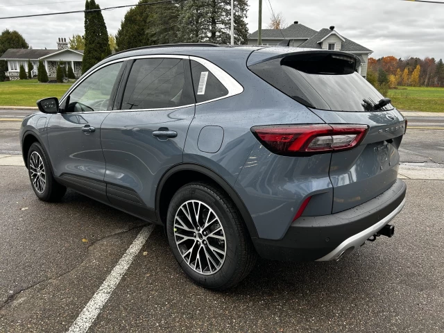 Ford Escape PHEV 2026