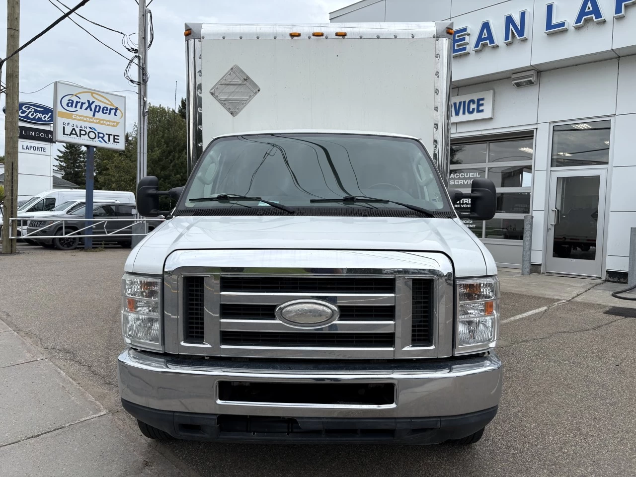 2014 Ford E350 CUTTAWAY 16 PI. E-350 Super Duty Image principale