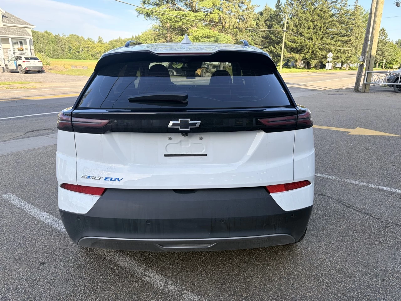 2023 Chevrolet Bolt EUV Premier https://www.st-norbertford.com/resize/b990ff35b810a3abc0cc817b2ca24889-1