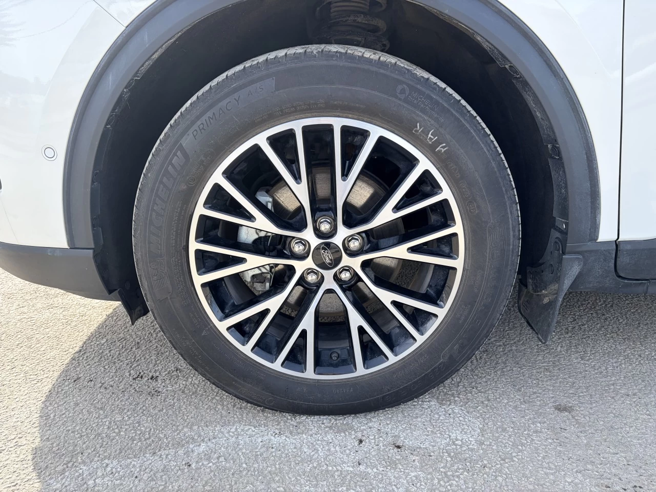 2023 Ford Escape PHEV HAUT NIVEAU 700A TOIT PANORAMIQUE ENSEMBLE REMORQUAGE AFFICHAGE TÊTE HAUTTE Image principale