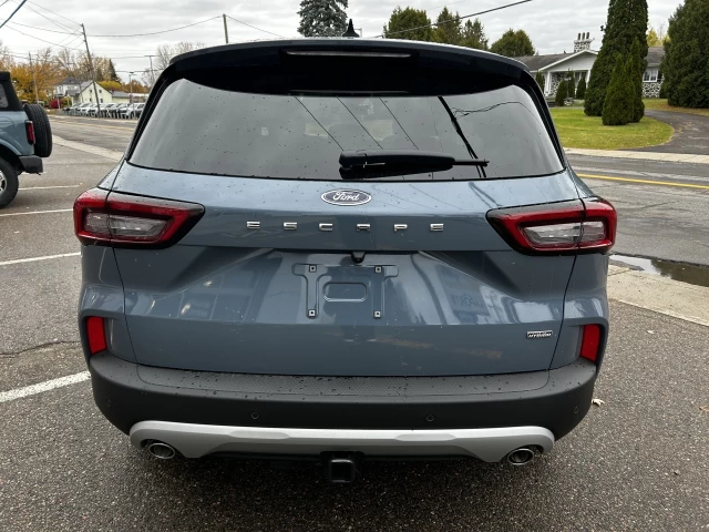 Ford Escape PHEV 2026