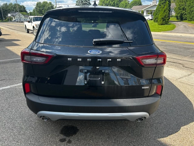 Ford Escape PHEV 2025