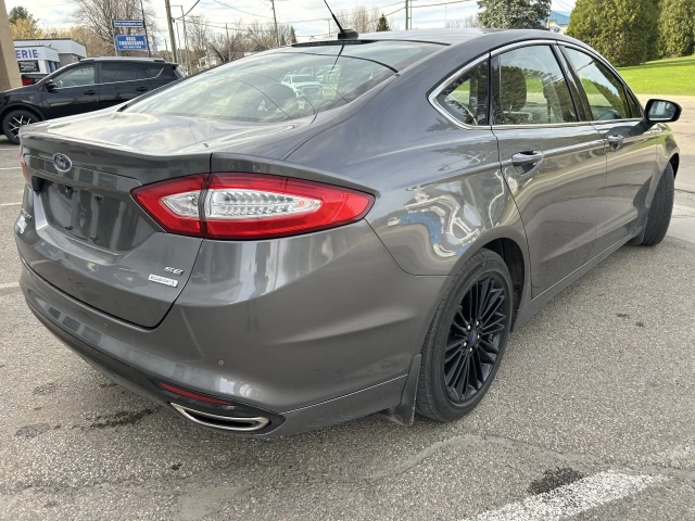 Ford Fusion SE 2013