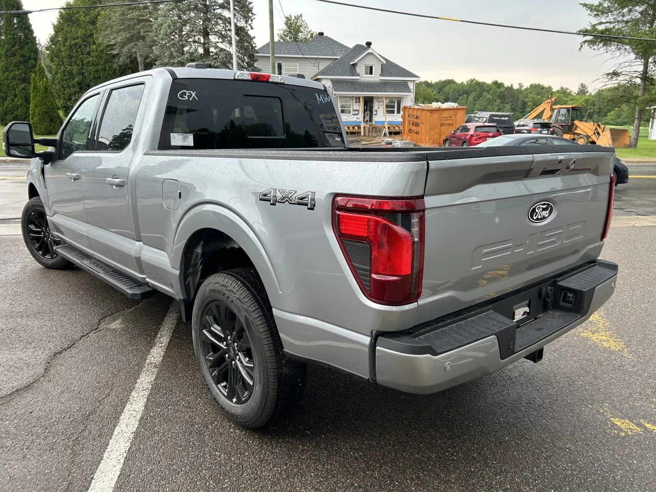 2025 Ford F-150 XLT Main Image