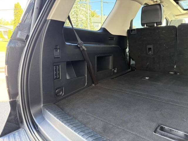 Ford Expedition XLT TOIT OUVRANT 4X4 V6 3.5L ECOBOOST 202A 2023