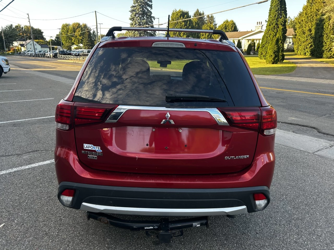 2016 Mitsubishi Outlander SE Image principale