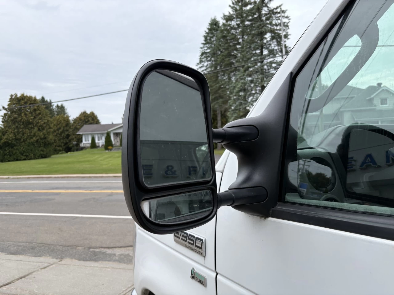2014 Ford E350 CUTTAWAY 16 PI. E-350 Super Duty Image principale