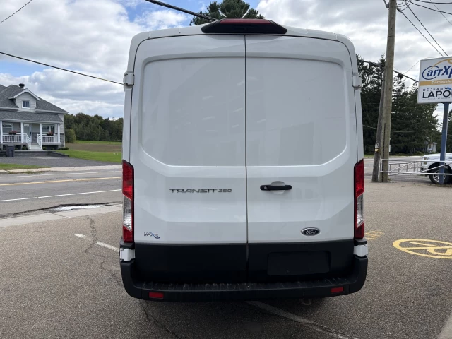 Ford Transit fourgon utilitaire T-250 Med Rf 9070 GVWR RWD 2021