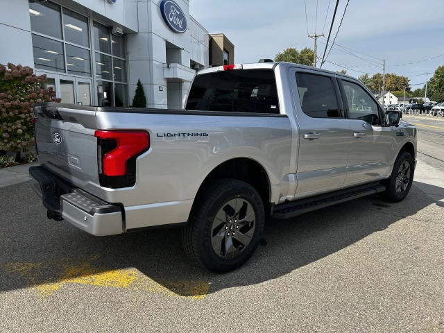 Ford F-150 Lightning FLASH 2025