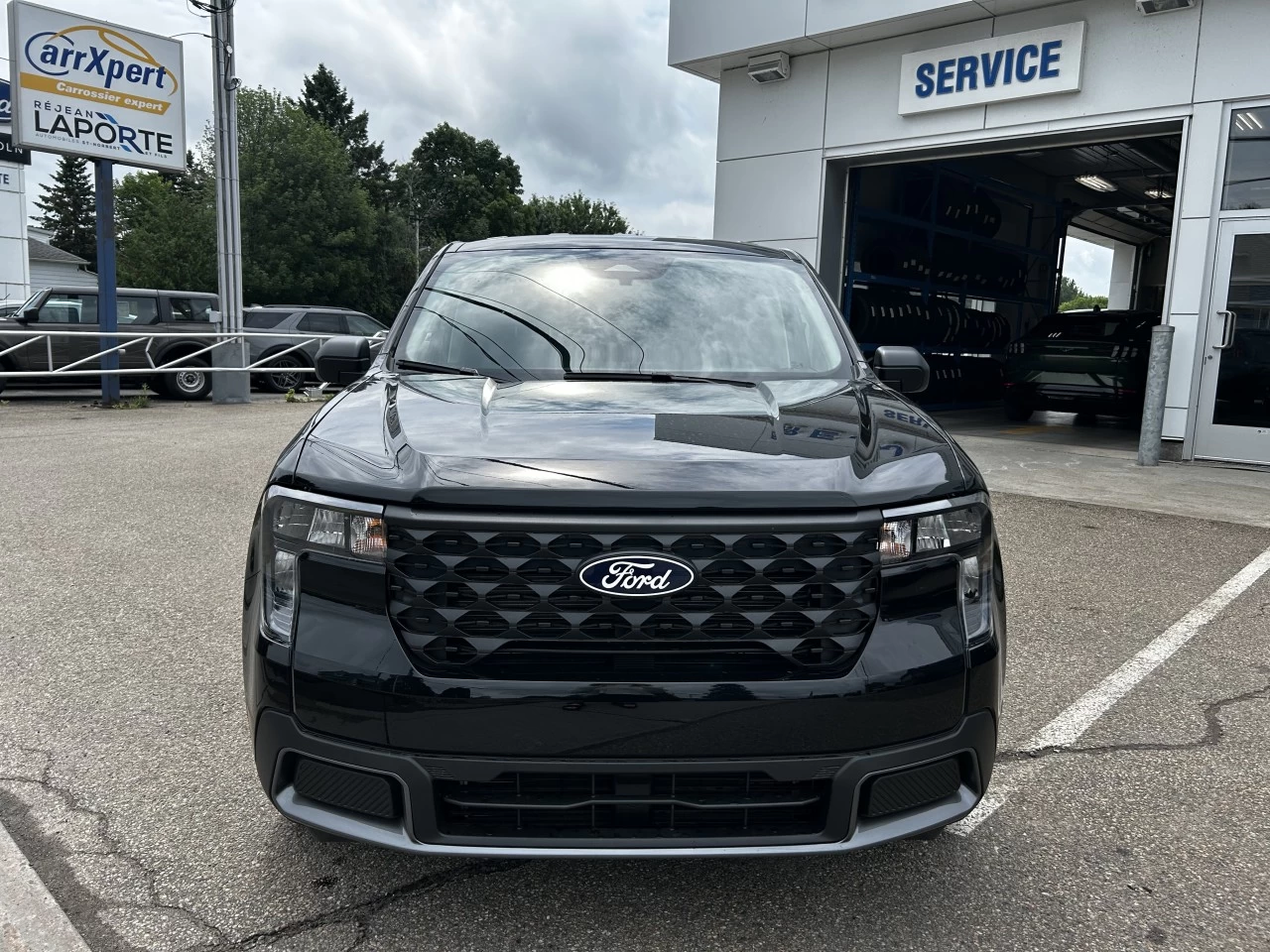 2025 Ford Maverick XLT Main Image