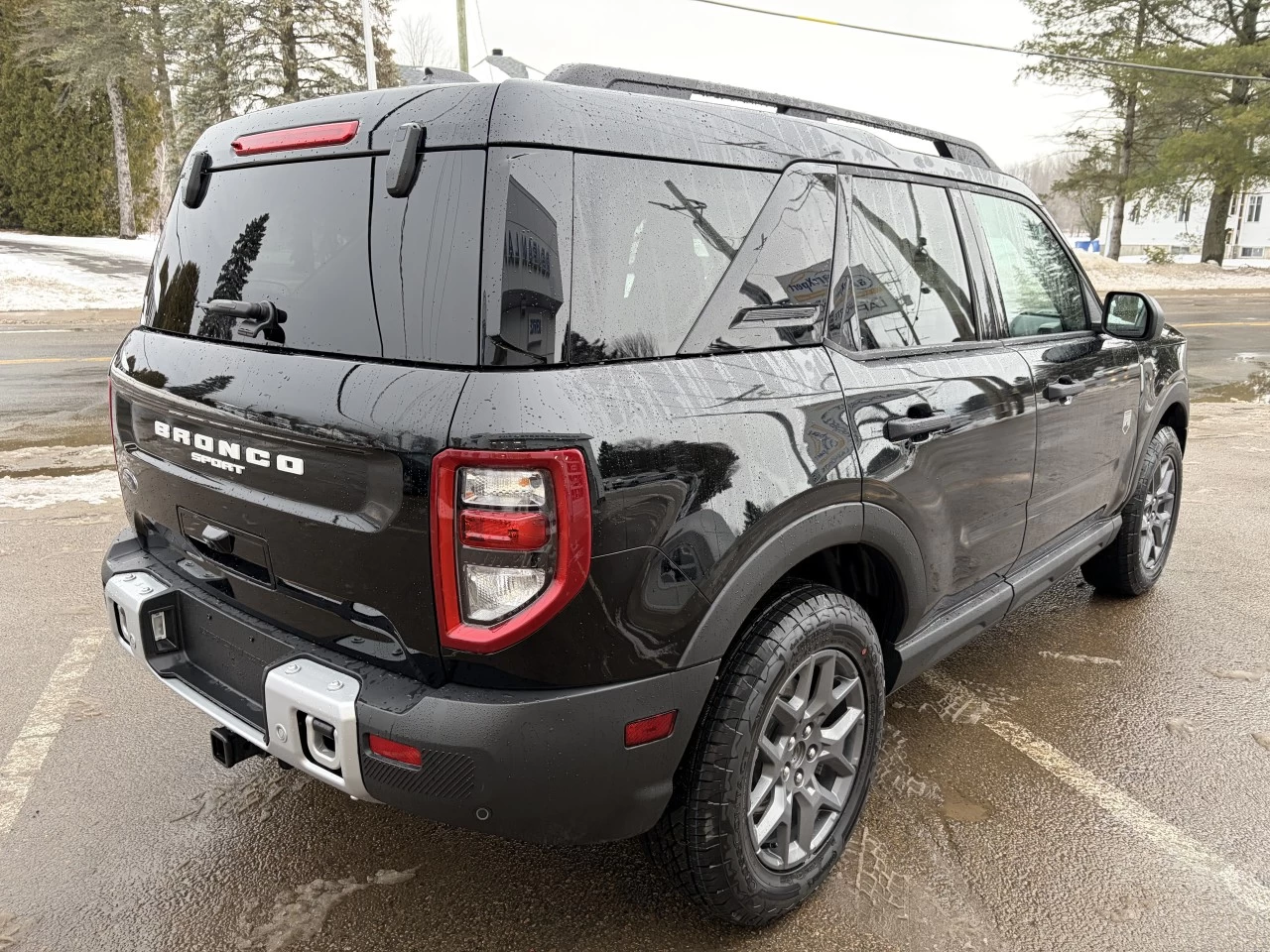 2025 Ford Bronco Sport BIG BEND https://www.st-norbertford.com/resize/b990ff35b810a3abc0cc817b2ca24889-1