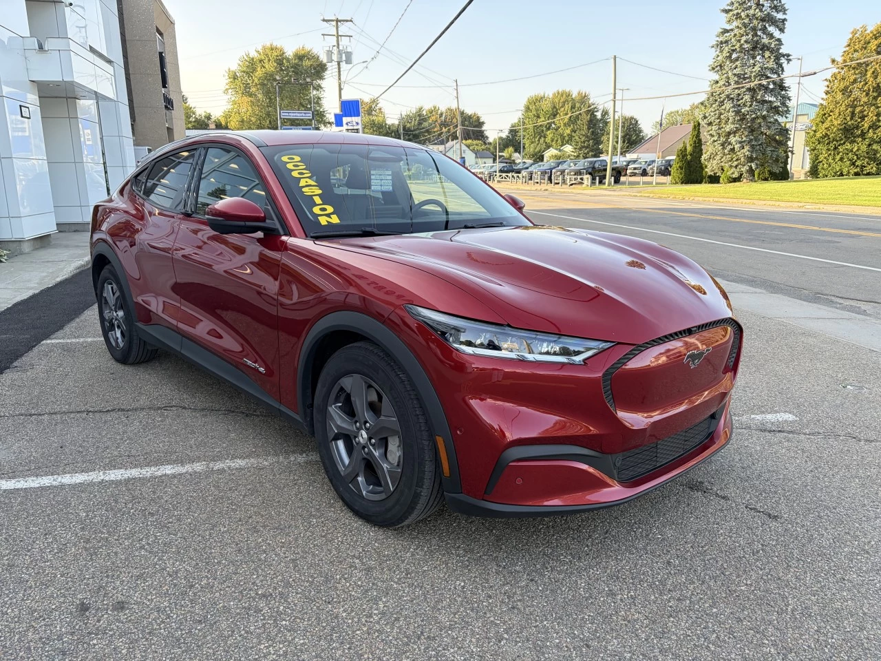 2022 Ford Mustang Mach-E SELECT 70KWH 100A CAMÉRA 360  SIÈGES AVANT CHAUFFANT https://www.st-norbertford.com/resize/b990ff35b810a3abc0cc817b2ca24889-1
