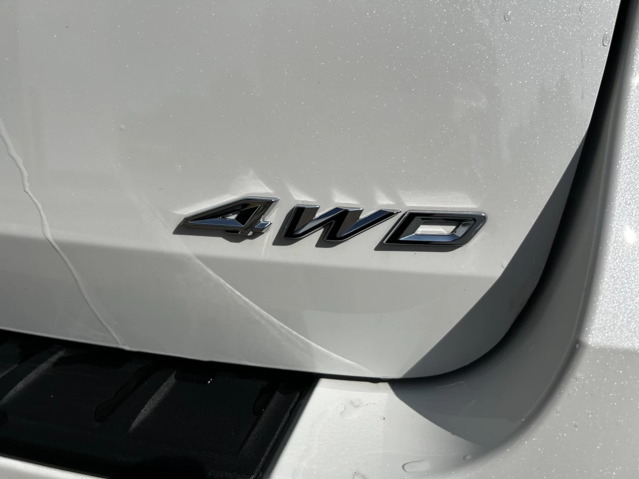 2025 Ford Explorer Active Main Image