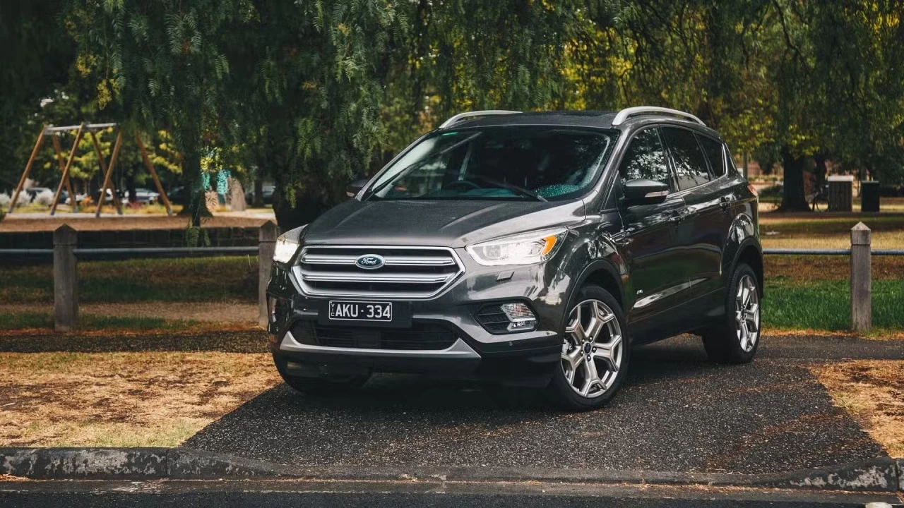2017 Ford Escape Titanium Image principale