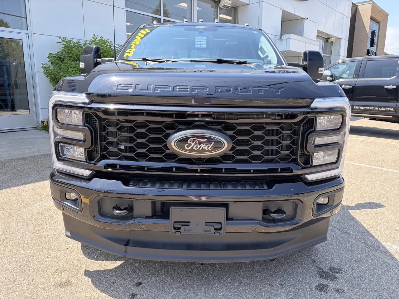 2025 Ford F-250 Super Duty LARIAT 4X4 CREWCAB TOIT OUVRANT CUIR V8 DIESEL https://www.st-norbertford.com/resize/b990ff35b810a3abc0cc817b2ca24889-1