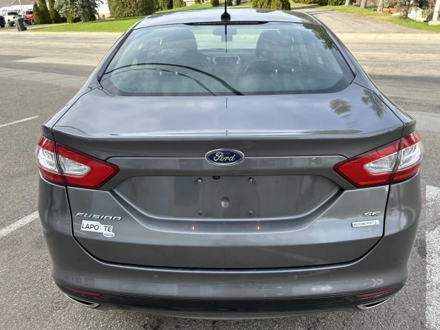 Ford Fusion SE 2013