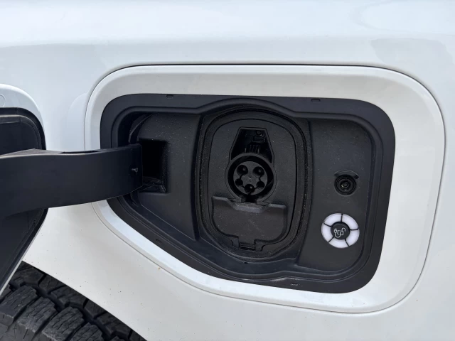 Ford F-150 Lightning FLASH 4X4 SUPERCREW EXTENDED BATTERY RANGE 2024
