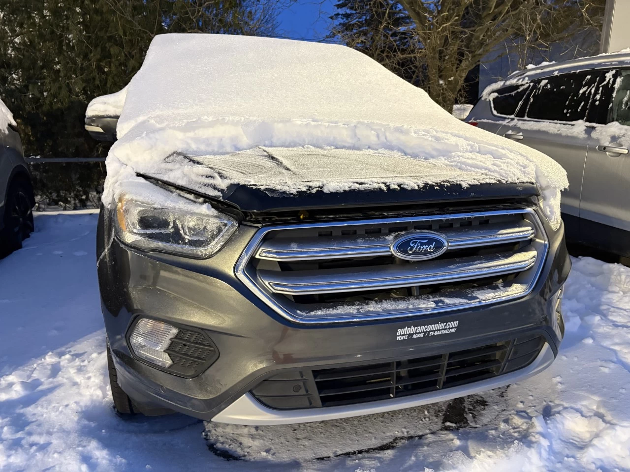 2017 Ford Escape Titanium Image principale