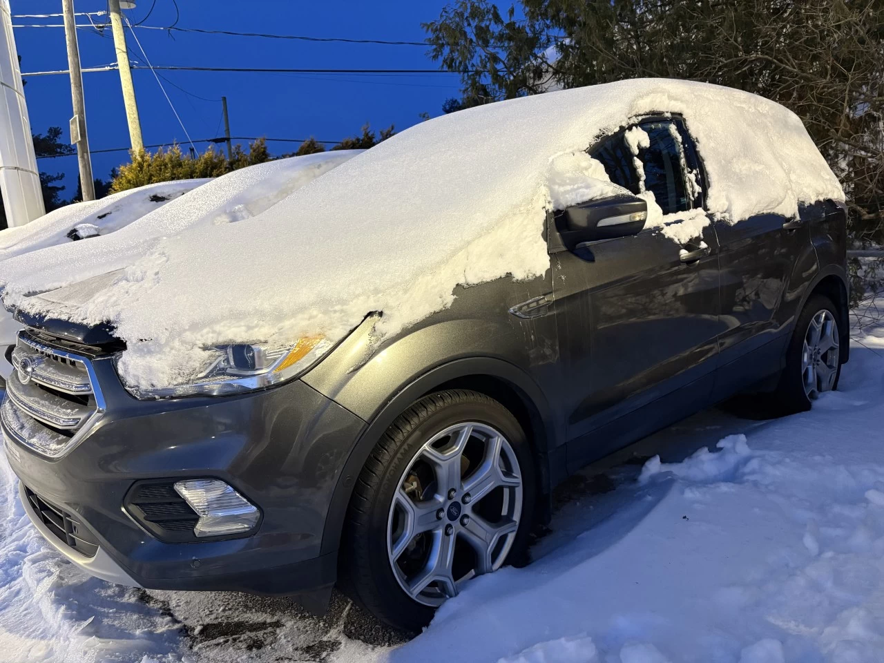 2017 Ford Escape Titanium Image principale