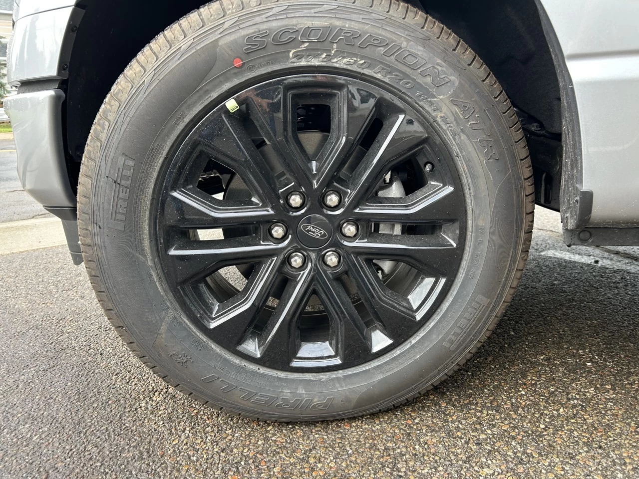 2025 Ford F-150 XLT Main Image