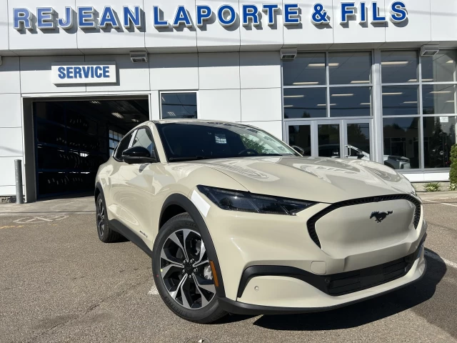 Ford Mustang Mach-E Select AWD 2025