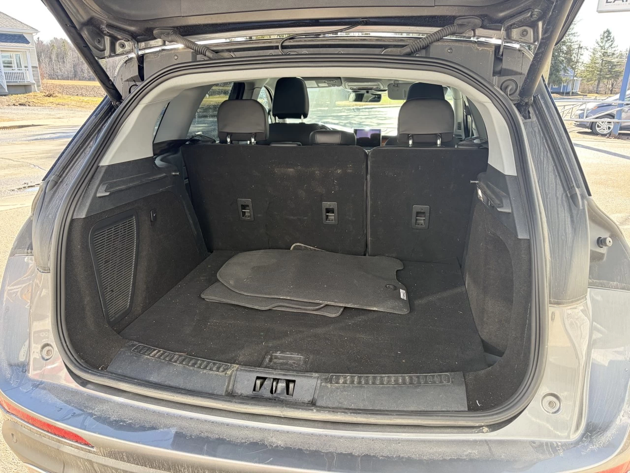 2022 Lincoln Corsair RESERVE CUIR AWD ENSEMBLE REMORQUAGE https://www.st-norbertford.com/resize/b990ff35b810a3abc0cc817b2ca24889-1