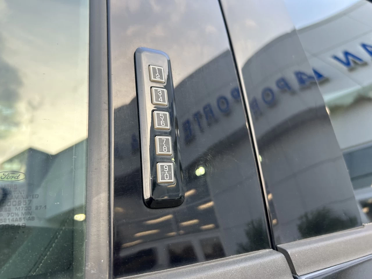 2021 Ford F-150 XLT Image principale
