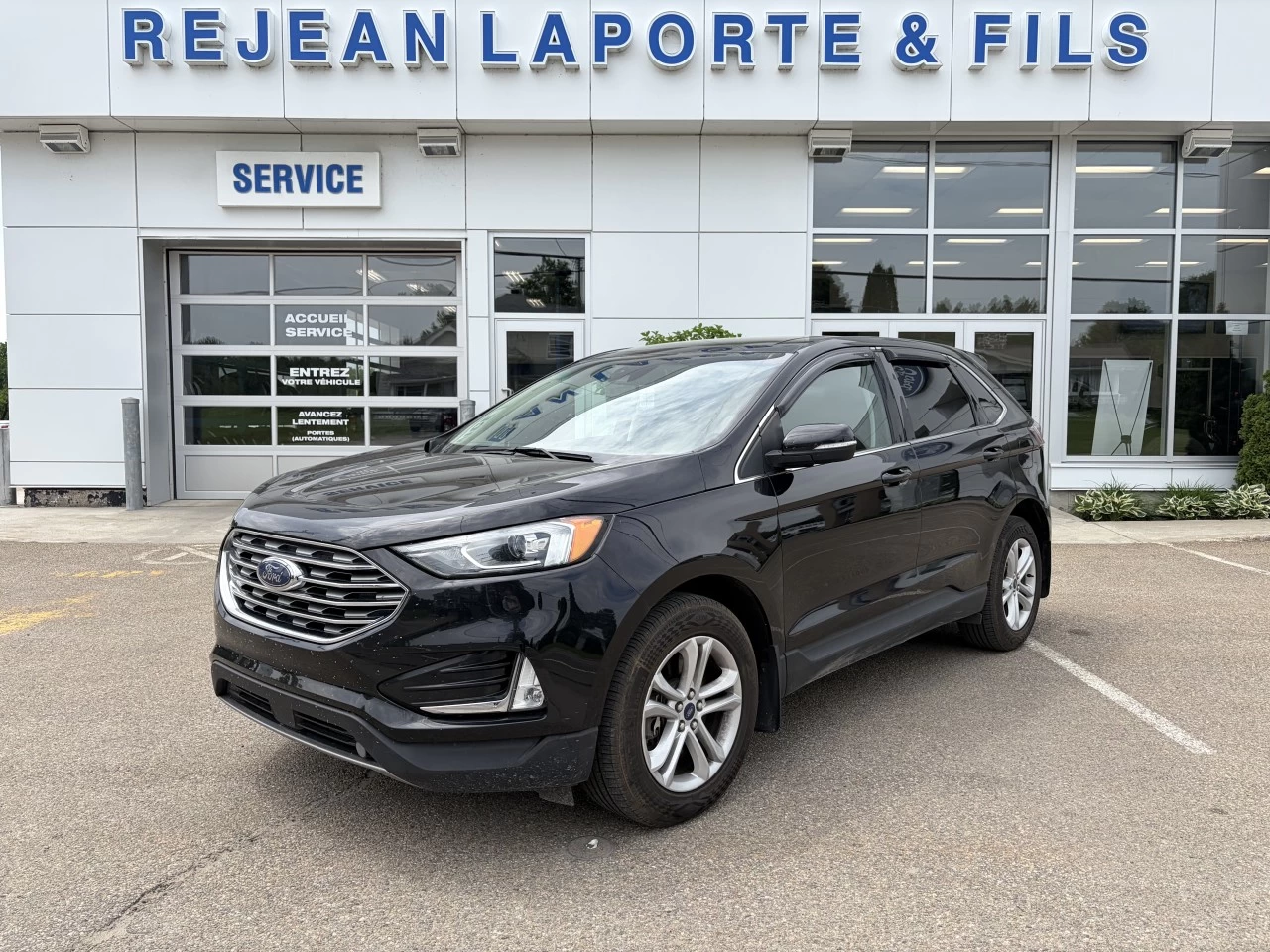 2020 Ford Edge SEL 201A CUIR TOIT PANORAMIQUE https://www.st-norbertford.com/resize/b990ff35b810a3abc0cc817b2ca24889-1