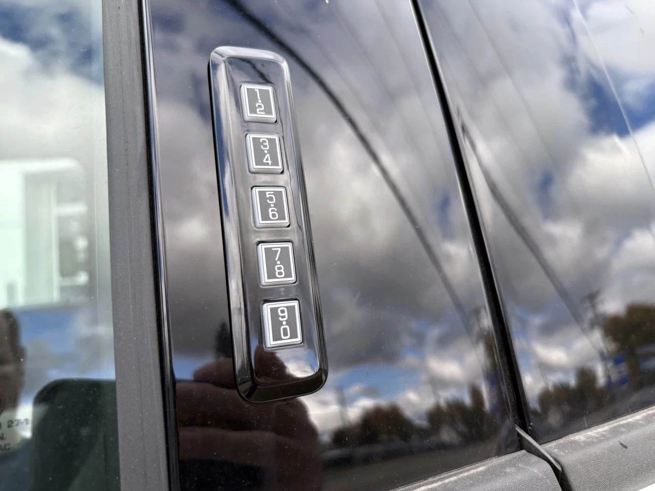 2026 Ford F-150 XLT Main Image