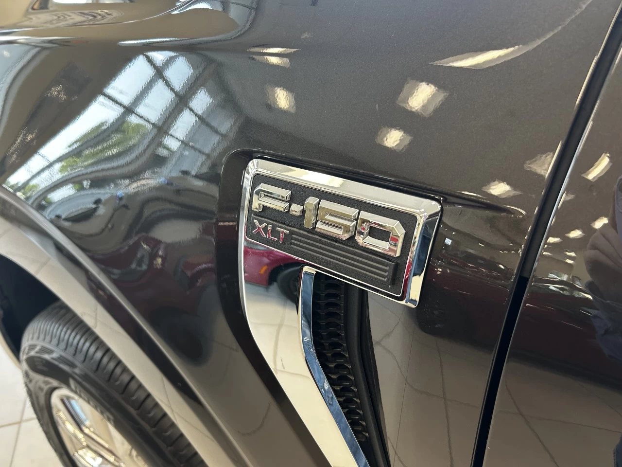 2024 Ford F-150 XLT Main Image