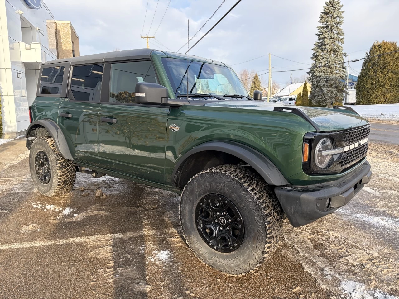 2022 Ford Bronco Wildtrak Sasquatch 4X4 V6 2.7L Main Image