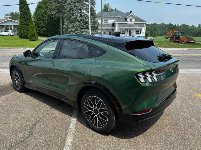 Ford Mustang Mach-E PREMIUM X AWD 2024