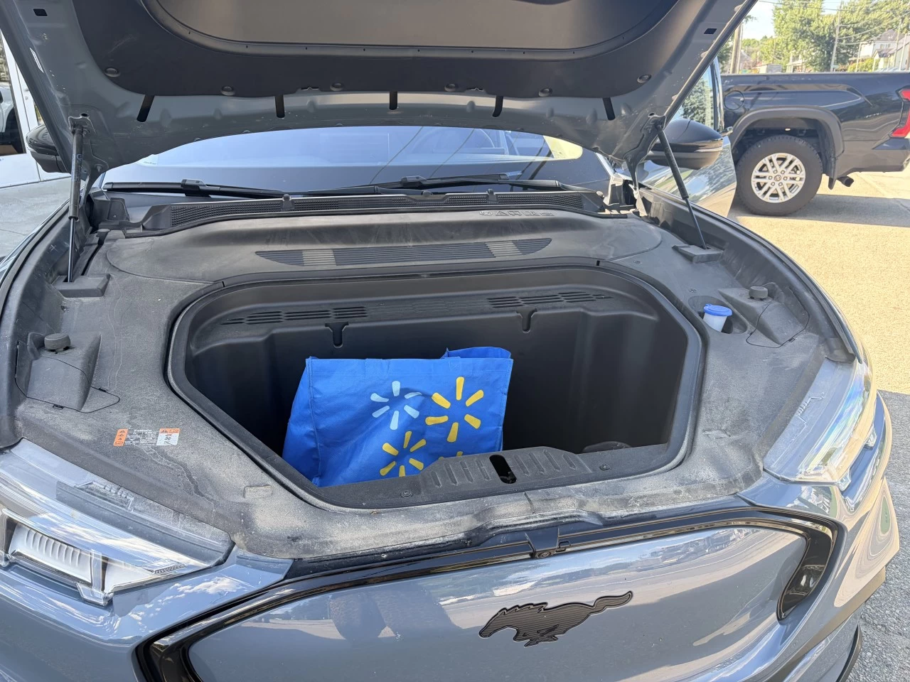 2023 Ford Mustang Mach-E PREMIUM TOIT PANORAMIQUE EXTENDED BATTERY ENSEMBLE NITE PONY https://www.st-norbertford.com/resize/b990ff35b810a3abc0cc817b2ca24889-1