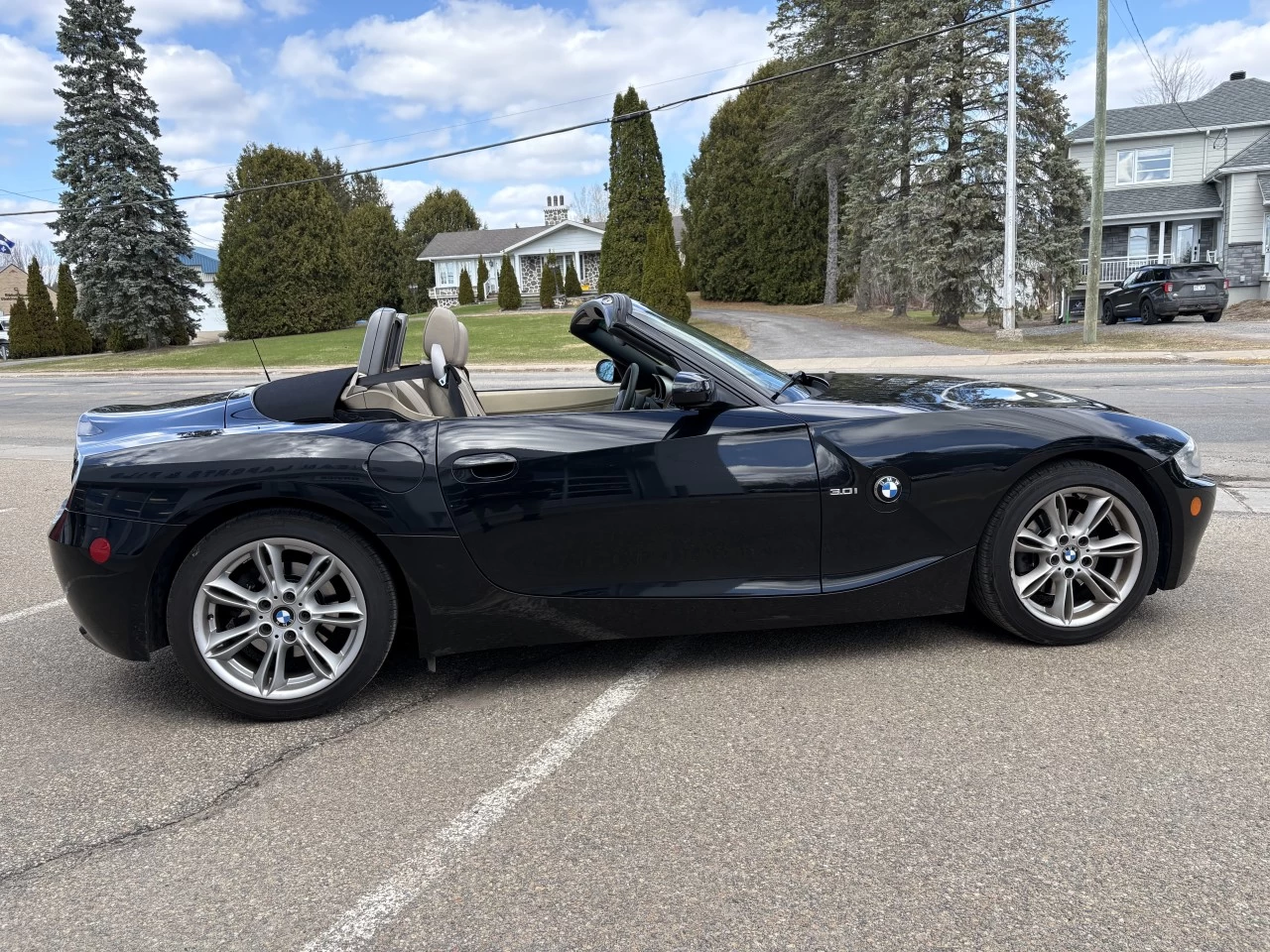 2005 BMW Z4 3.0i Image principale