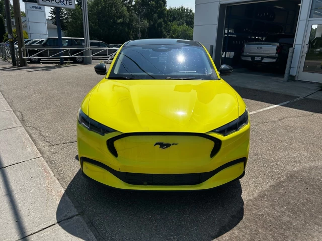 Ford Mustang Mach-E PREMIUM AWD 2025