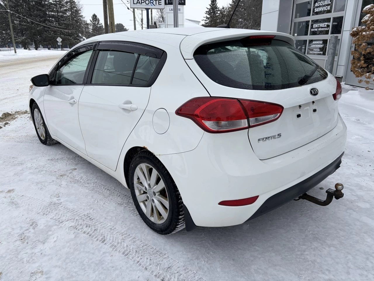 2016 Kia Forte LX+/EX https://www.st-norbertford.com/resize/b990ff35b810a3abc0cc817b2ca24889-1