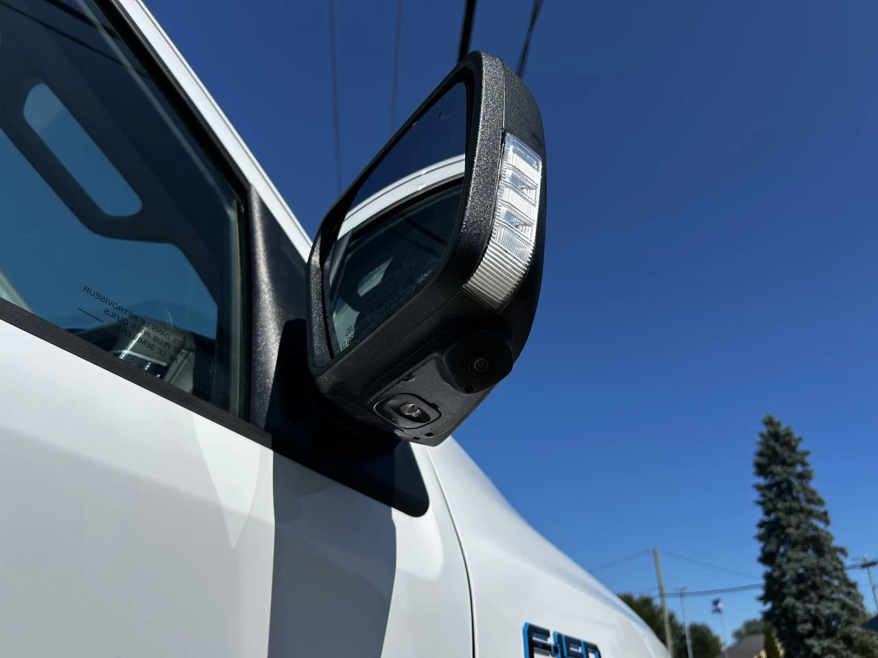 2024 Ford F-150 Lightning XLT https://www.st-norbertford.com/resize/b990ff35b810a3abc0cc817b2ca24889-1